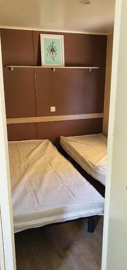 Mobil Home Climatise 6 Personnes 拉罗克当泰龙 外观 照片